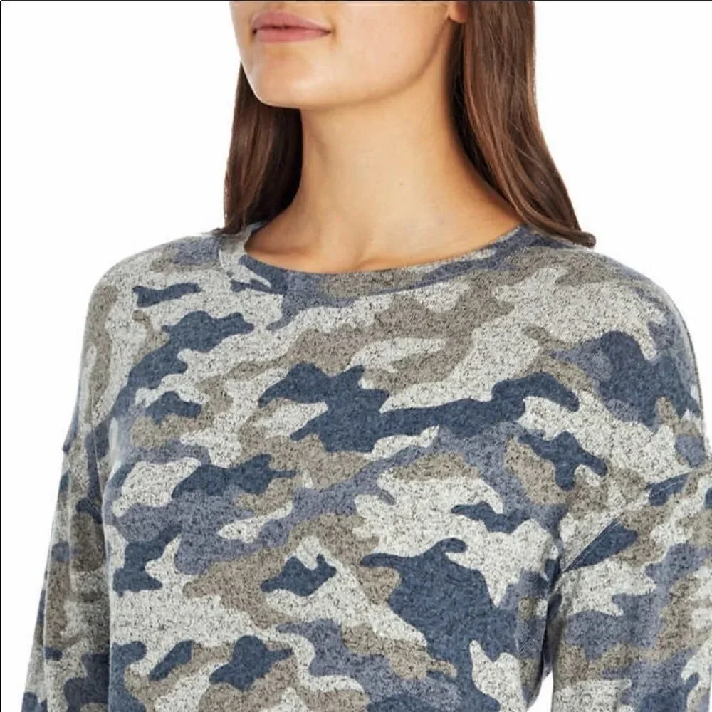 THREE DOTS Ladies Soft and Cozy Tunic - Blue Gray Camo - Picture 5 of 6